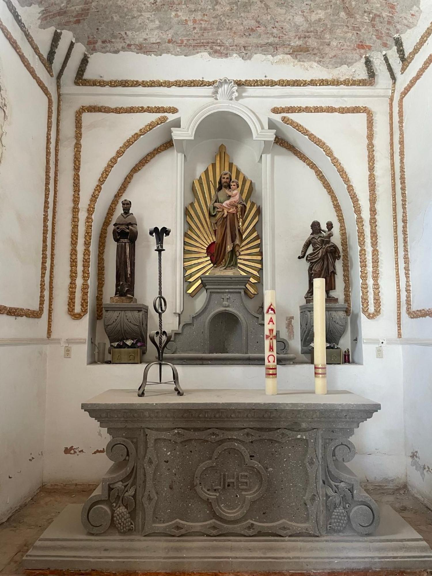 Pensión Habitacion Con Bano Privado, Frente Al Conin Querétaro